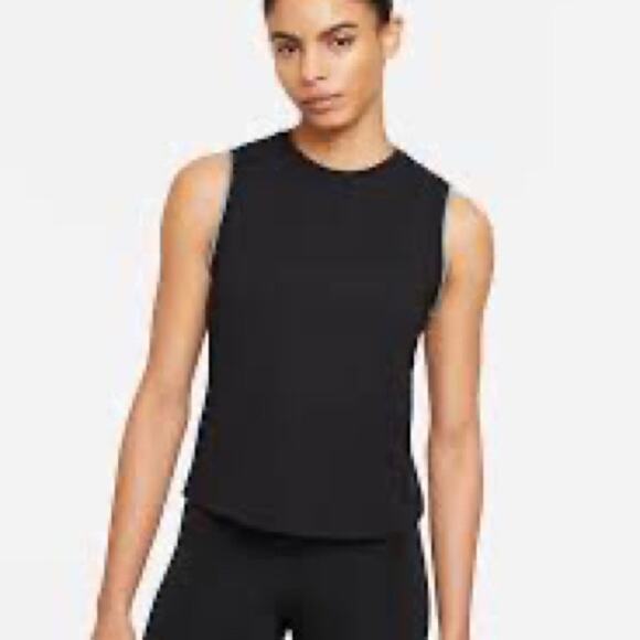 NEW Nike Tank Top Yoga Black Crochet Trim Dri-Fit Loose Fit Women's Size Large - Picture 1 of 10
